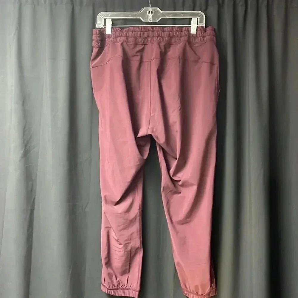 Lululemon On‎ the Fly 7/8 Pant 8 Burgundy Plum Luxtreme Jogger LW5BGBS